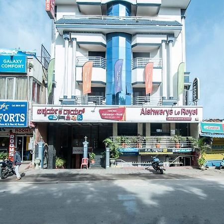 Aishwarya Le Royal Hotel Mysore Exterior photo